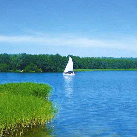 Holiday Home Close To The Lake Shore, Dabrowica Dabrowica  المظهر الخارجي الصورة