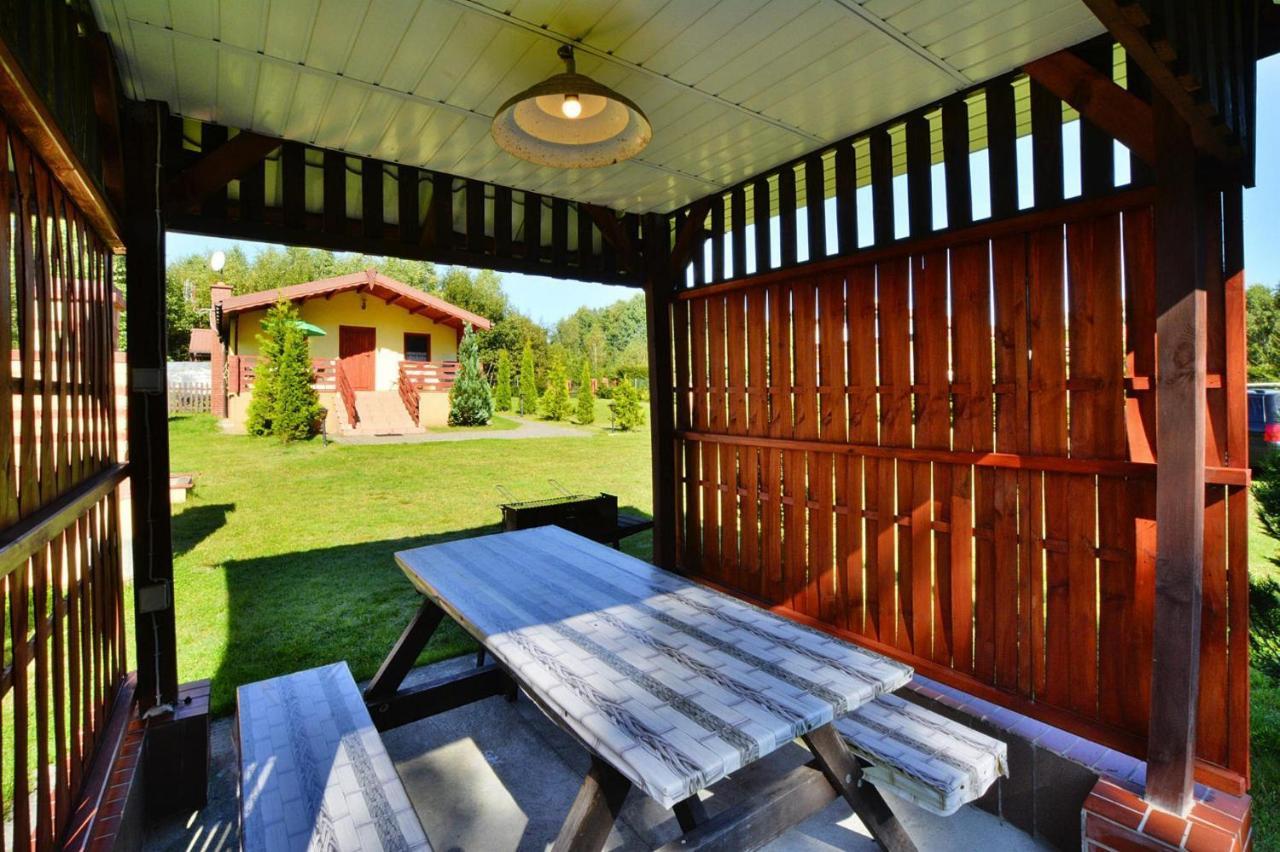 Holiday Home Close To The Lake Shore, Dabrowica Dabrowica  المظهر الخارجي الصورة