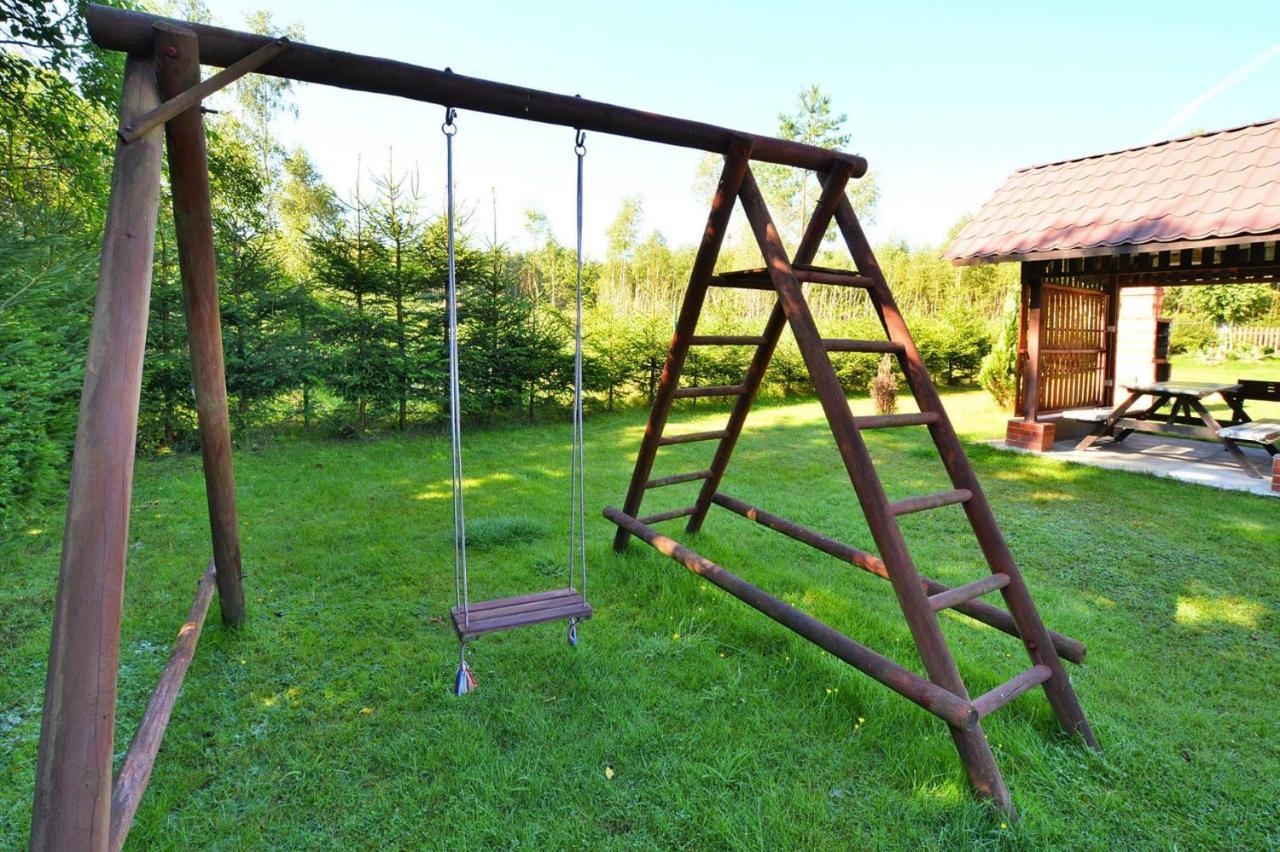 Holiday Home Close To The Lake Shore, Dabrowica Dabrowica  المظهر الخارجي الصورة