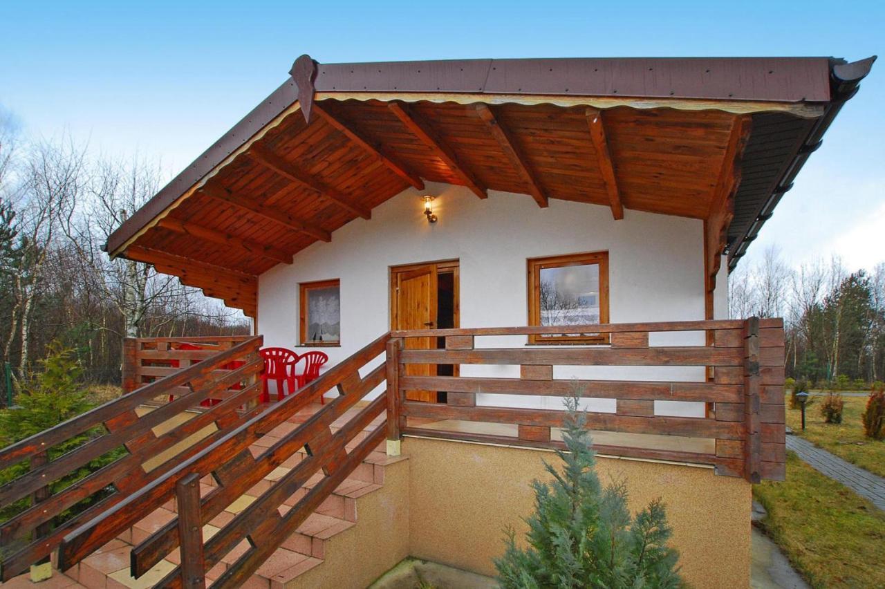Holiday Home Close To The Lake Shore, Dabrowica Dabrowica  المظهر الخارجي الصورة