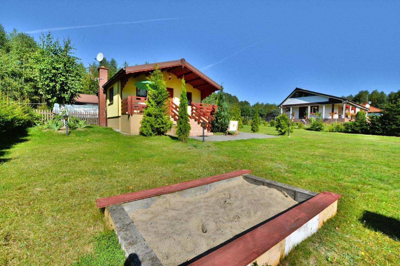 Holiday Home Close To The Lake Shore, Dabrowica Dabrowica  المظهر الخارجي الصورة