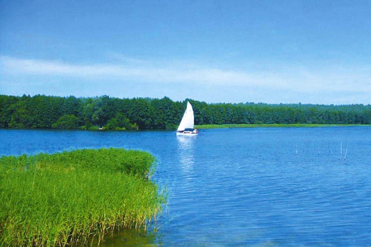Holiday Home Close To The Lake Shore, Dabrowica Dabrowica  المظهر الخارجي الصورة